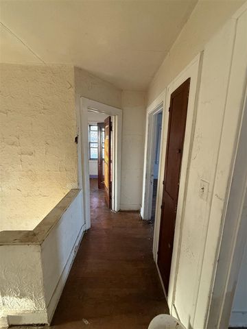 15893 Littlefield Street, Detroit, MI 48227