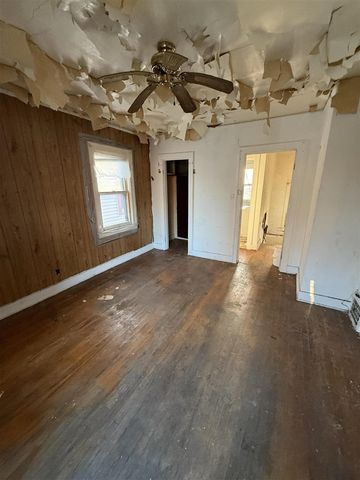 15893 Littlefield Street, Detroit, MI 48227