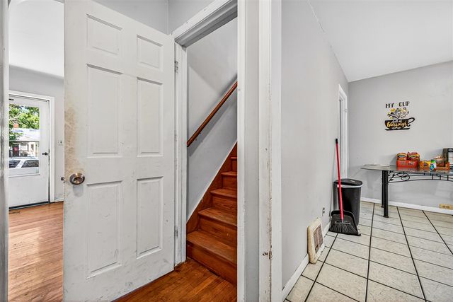 1916 Ray Street, Muskegon, MI 49442