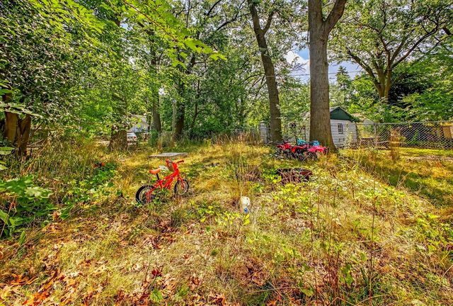 1916 Ray Street, Muskegon, MI 49442