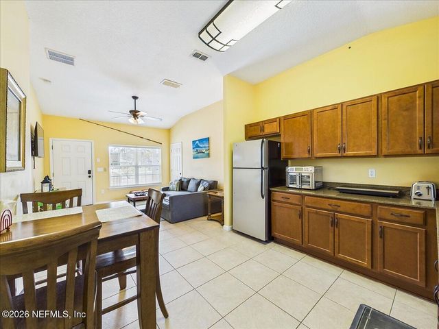 100 PILOTHOUSE Court, Palatka, FL 32177