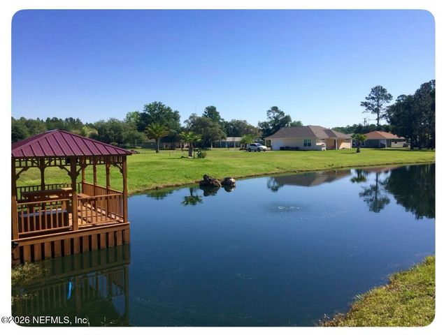 100 PILOTHOUSE Court, Palatka, FL 32177