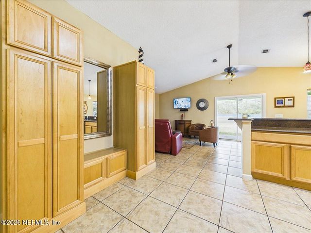 100 PILOTHOUSE Court, Palatka, FL 32177