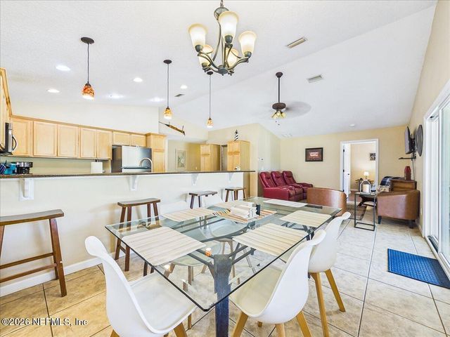 100 PILOTHOUSE Court, Palatka, FL 32177