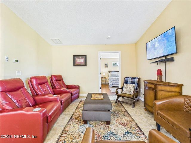 100 PILOTHOUSE Court, Palatka, FL 32177