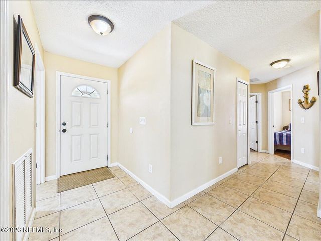 100 PILOTHOUSE Court, Palatka, FL 32177