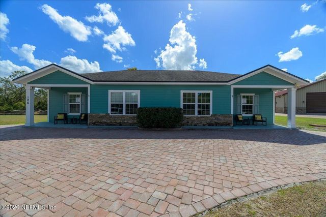 100 PILOTHOUSE Court, Palatka, FL 32177