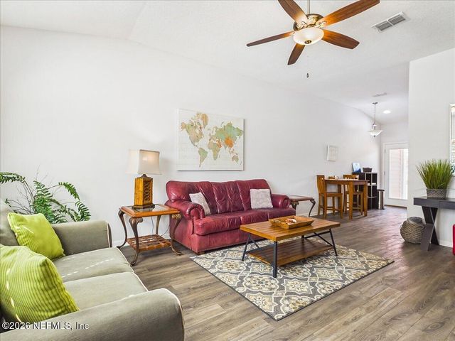 100 PILOTHOUSE Court, Palatka, FL 32177