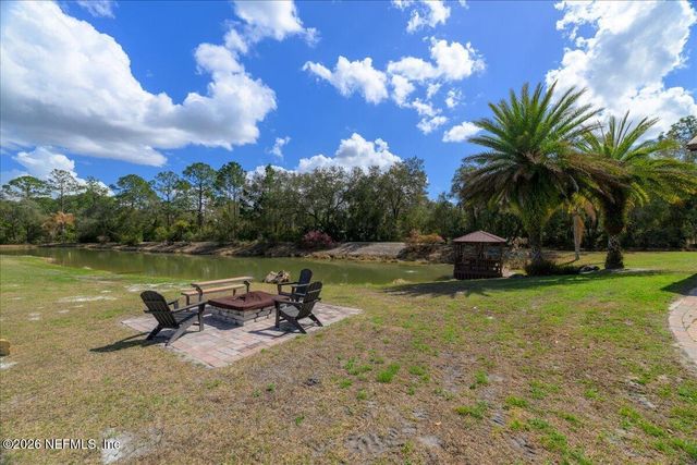 100 PILOTHOUSE Court, Palatka, FL 32177