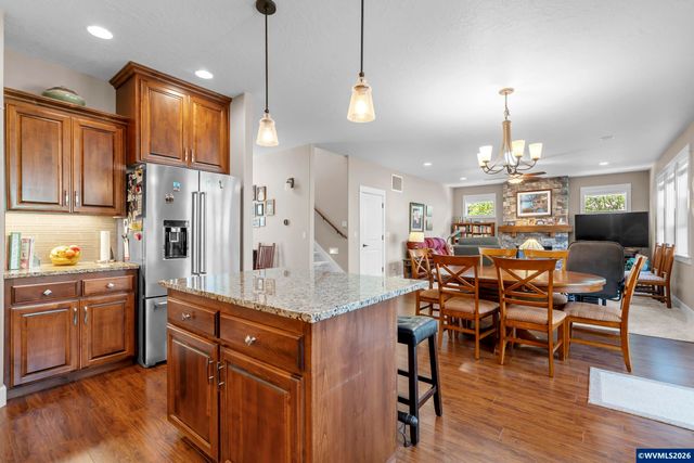 185 Muirfield Av SE, Salem, OR 97306