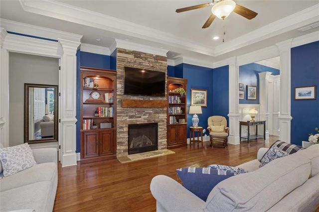 109 Laurel Canyon Trail, Canton, GA 30114