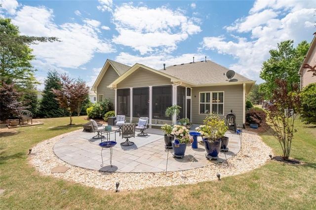 109 Laurel Canyon Trail, Canton, GA 30114