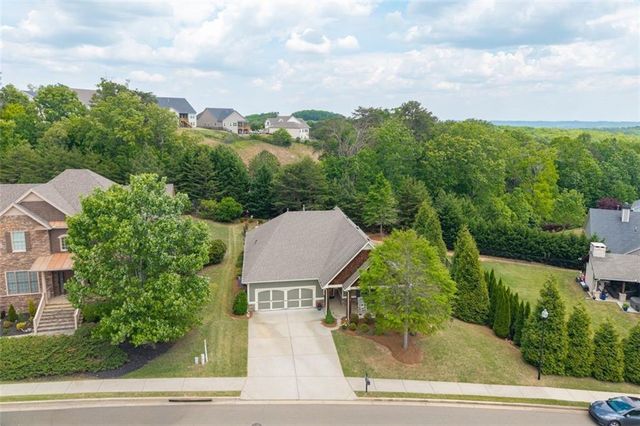 109 Laurel Canyon Trail, Canton, GA 30114