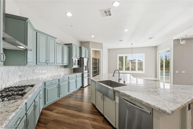 2901 Grande Arch Street, Henderson, NV 89044