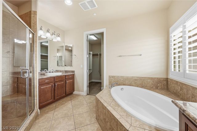 2901 Grande Arch Street, Henderson, NV 89044