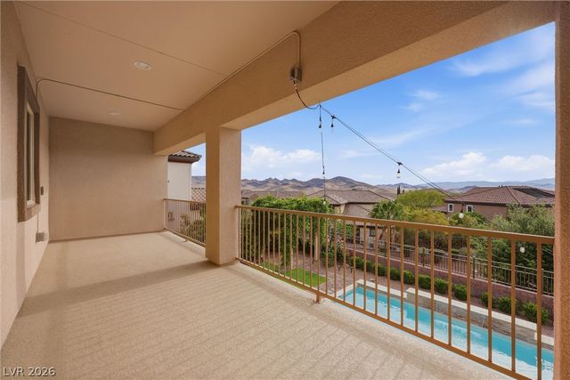 2901 Grande Arch Street, Henderson, NV 89044