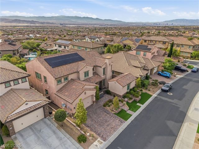 2901 Grande Arch Street, Henderson, NV 89044