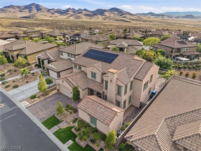 2901 Grande Arch Street, Henderson, NV 89044
