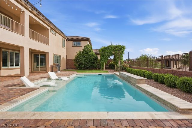 2901 Grande Arch Street, Henderson, NV 89044