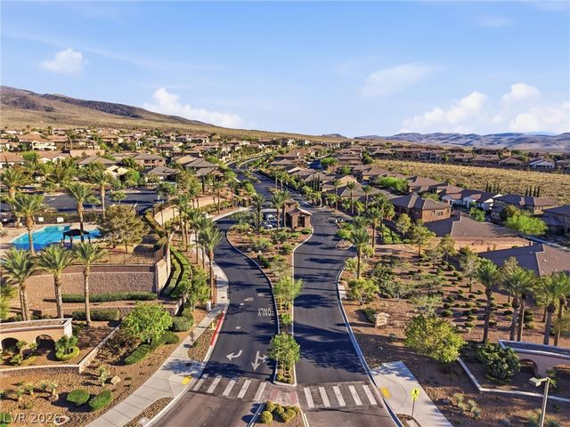 2901 Grande Arch Street, Henderson, NV 89044