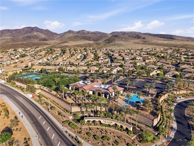2901 Grande Arch Street, Henderson, NV 89044