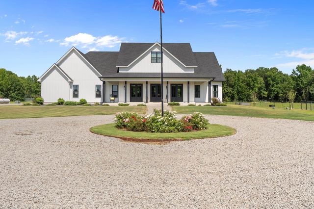 157 S Mt Olive Road, Vilonia, AR 72173