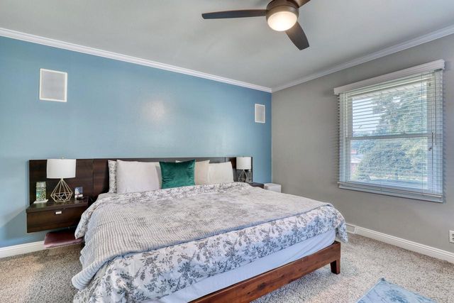 8246 Firwood LANE, Greendale, WI 53129