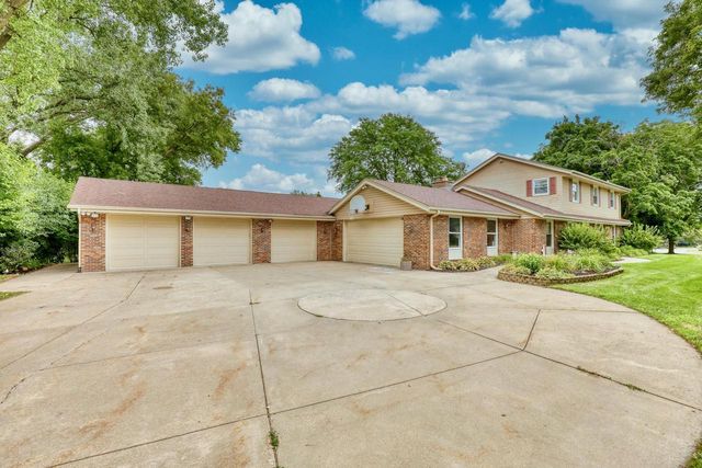8246 Firwood LANE, Greendale, WI 53129
