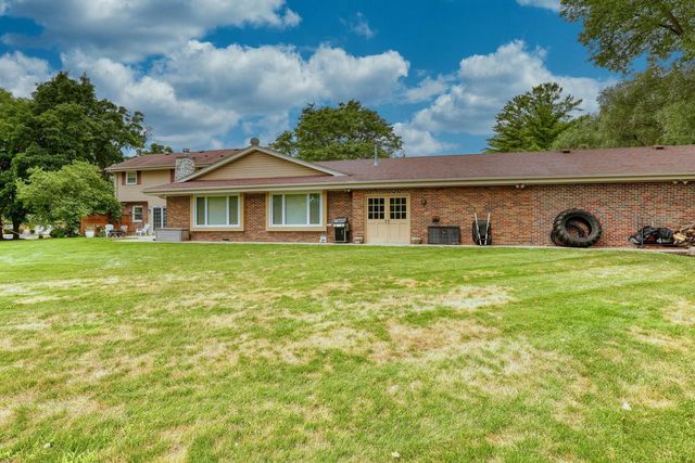 8246 Firwood LANE, Greendale, WI 53129