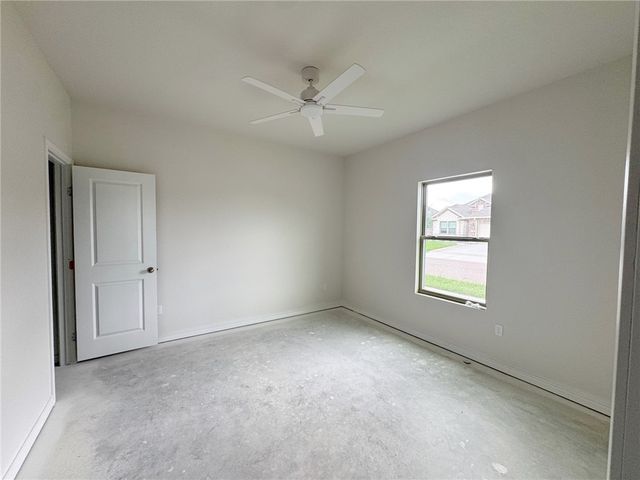 8174 Luz De Luna St, Corpus Christi, TX 78414