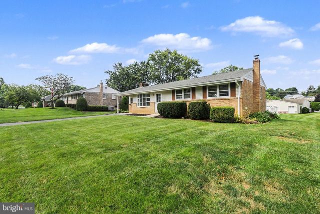 410 BERKSHIRE RD, Mechanicsburg, PA 17055