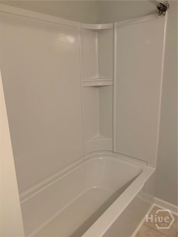 400 Tibet Avenue 13, Savannah, GA 31406