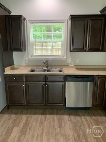 400 Tibet Avenue 13, Savannah, GA 31406