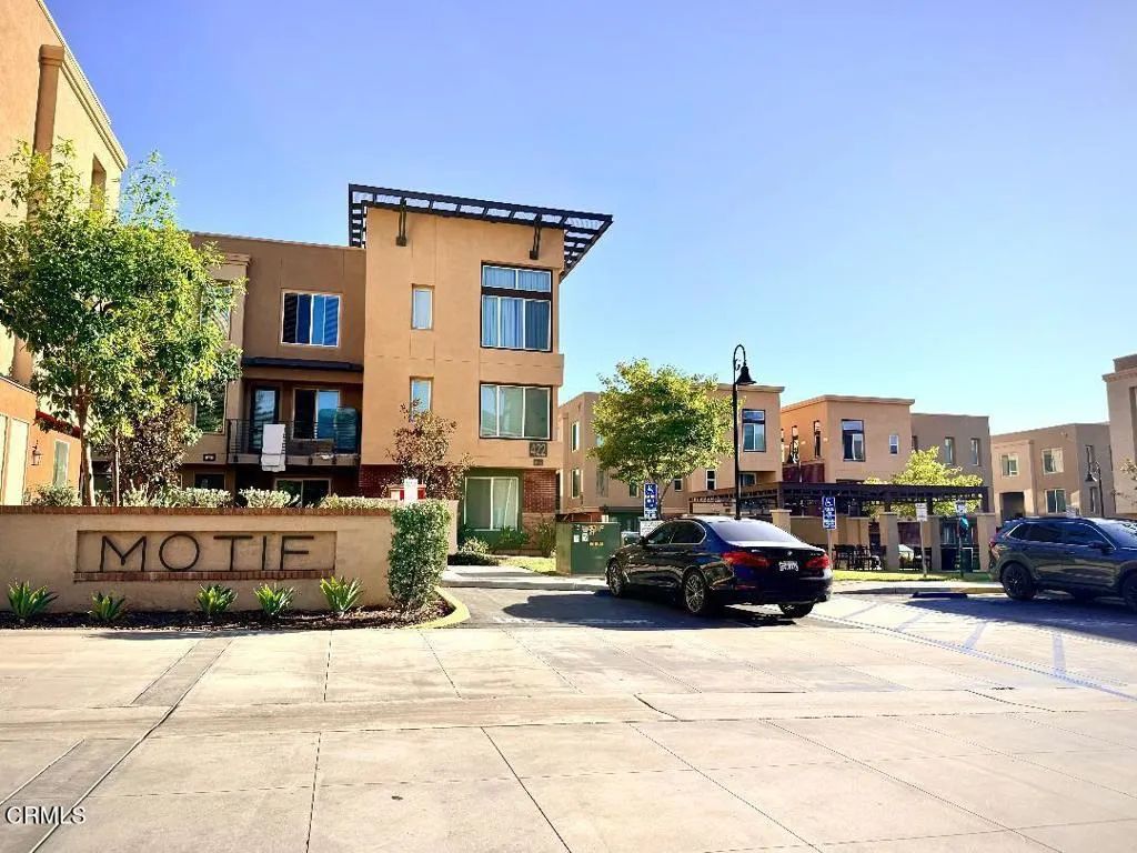 422 W Route 66 57, Glendora, CA 91740
