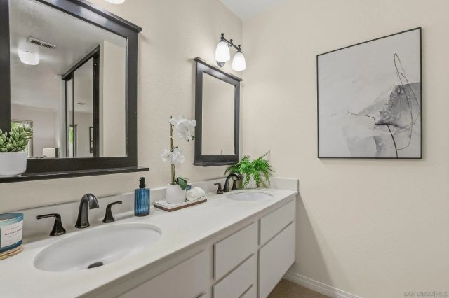 10620 Dabney Dr 172, San Diego, CA 92126