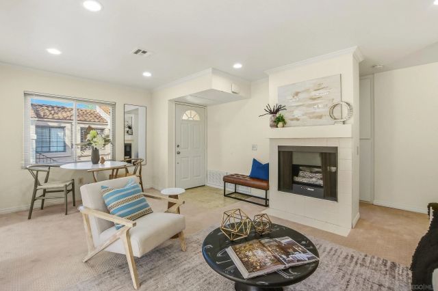 10620 Dabney Dr 172, San Diego, CA 92126