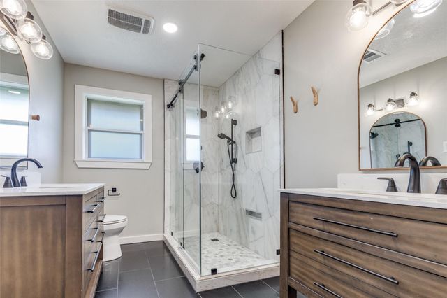 2406 Shelia Street, Pearland, TX 77581