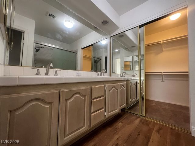 2628 Golden Sands Drive, Las Vegas, NV 89128