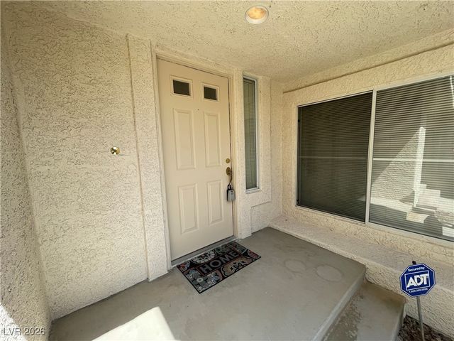 2628 Golden Sands Drive, Las Vegas, NV 89128