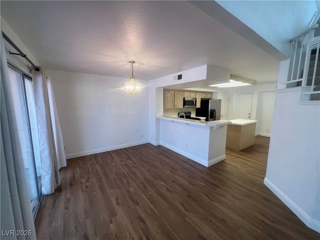 2628 Golden Sands Drive, Las Vegas, NV 89128