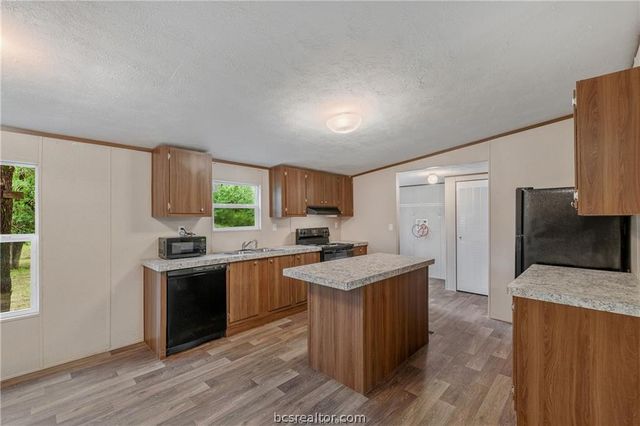 11426 Woodglen, Bryan, TX 77808