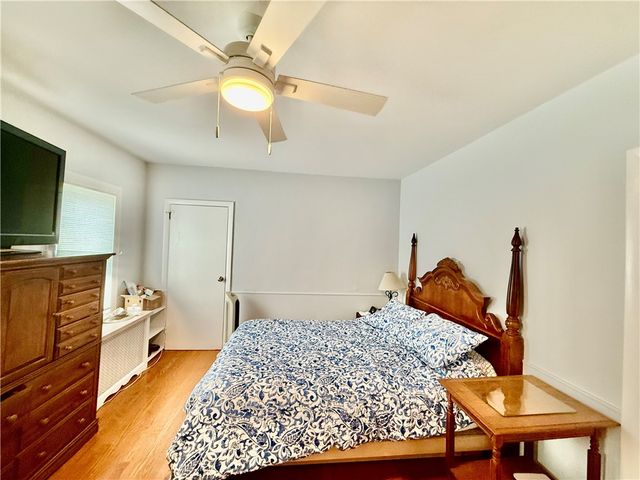 18 Carey Street, Newport, RI 02840