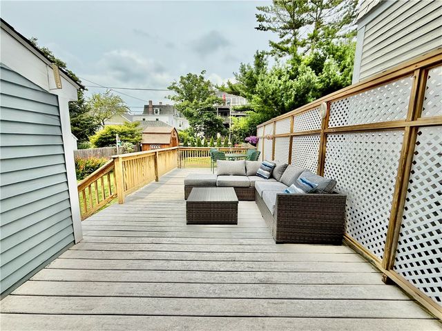 18 Carey Street, Newport, RI 02840