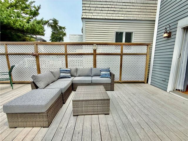 18 Carey Street, Newport, RI 02840