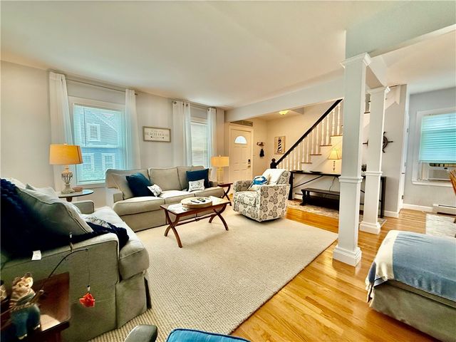 18 Carey Street, Newport, RI 02840