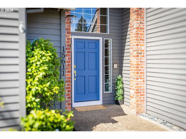 15611 PARTRIDGE Dr, Lake Oswego, OR 97035