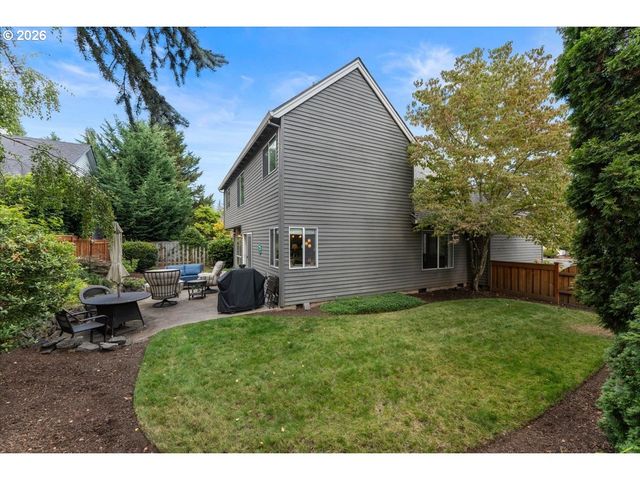 15611 PARTRIDGE Dr, Lake Oswego, OR 97035