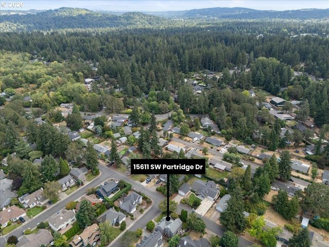 15611 PARTRIDGE Dr, Lake Oswego, OR 97035