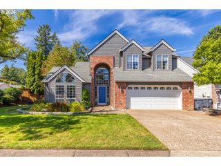 15611 PARTRIDGE Dr, Lake Oswego, OR 97035