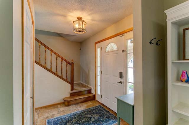 4880 149th Court, Apple Valley, MN 55124